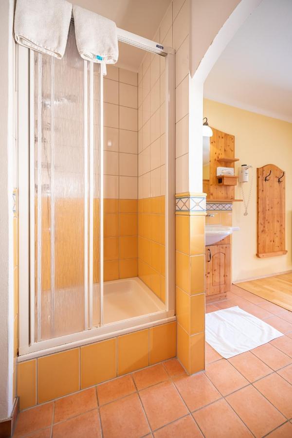 Mayer - Wirtshaus Und Dorfhotel Sankt Martin am Grimming Εξωτερικό φωτογραφία