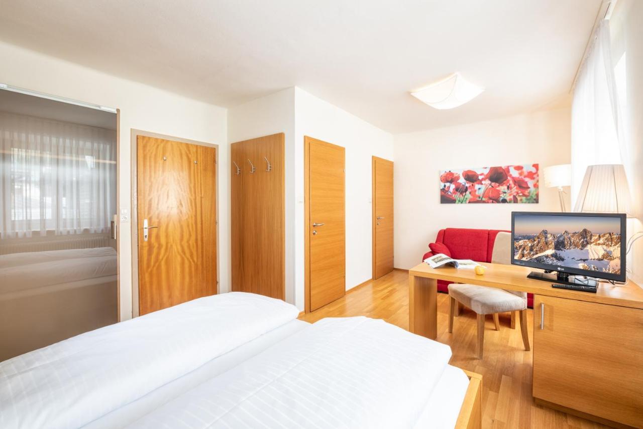 Mayer - Wirtshaus Und Dorfhotel Sankt Martin am Grimming Εξωτερικό φωτογραφία