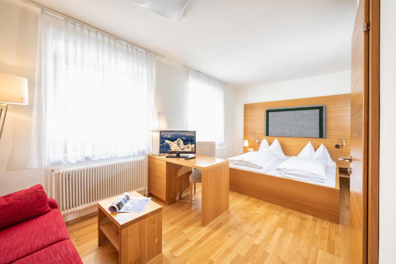 Mayer - Wirtshaus Und Dorfhotel Sankt Martin am Grimming Εξωτερικό φωτογραφία